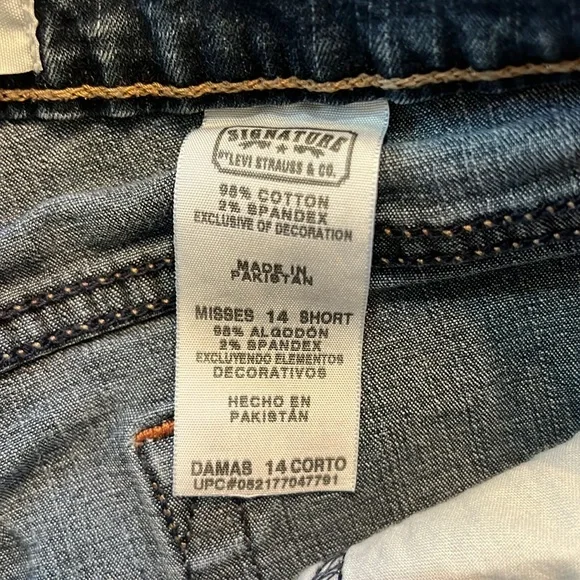 Signature Bootcut Levi’s - Picture 9 of 9